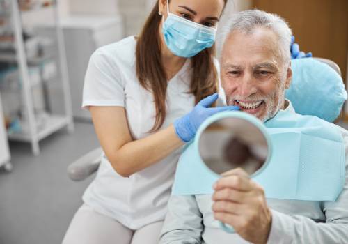 dental-implant-treatment-risks-complications